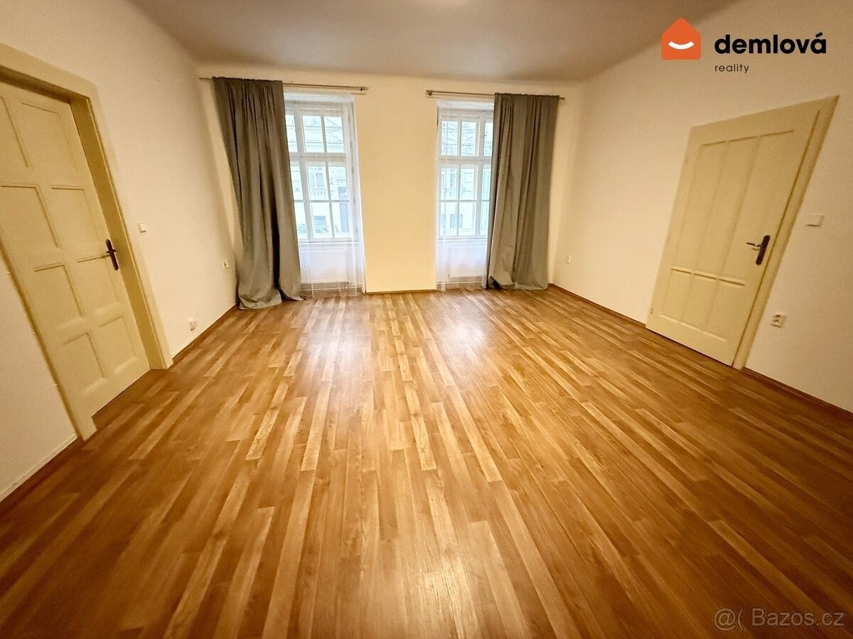 Pronájem byt - Praha, 160 00