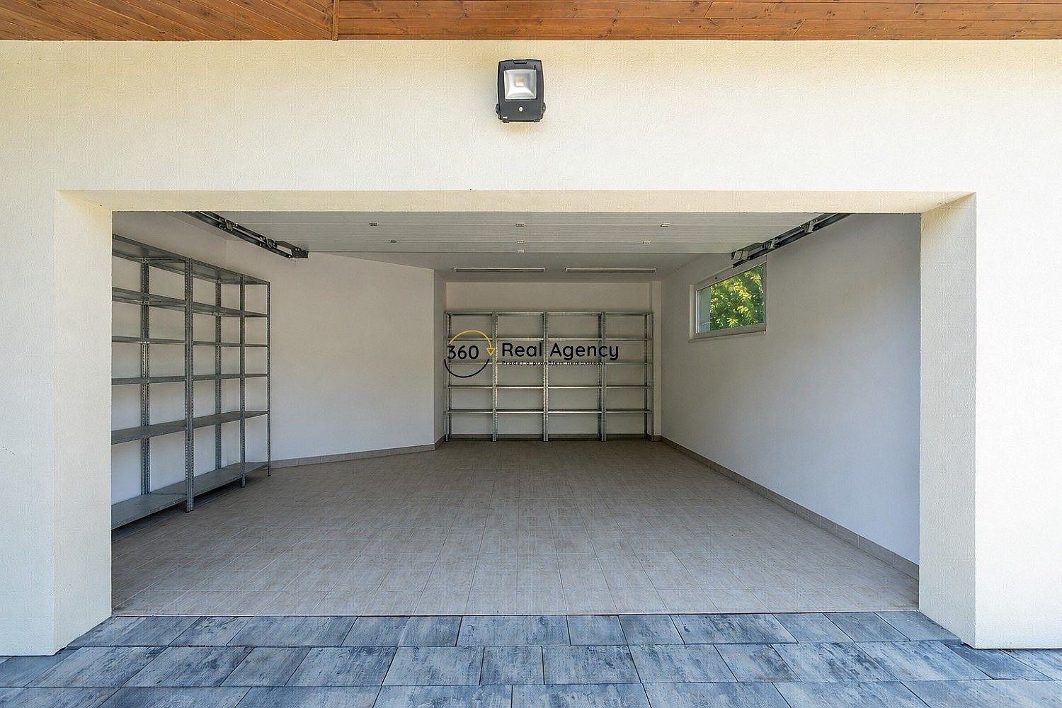 Rodinný dům · 214 m² · Trnová, okres Praha-západ - 4