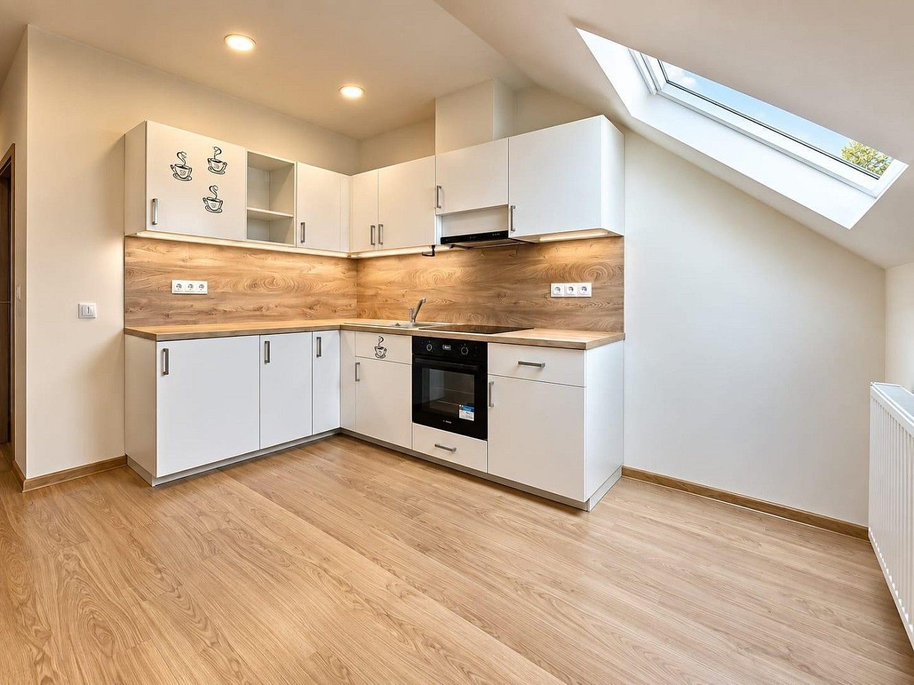3+kk, Nádražní, Třešť, okres Jihlava, 75 m² - 2