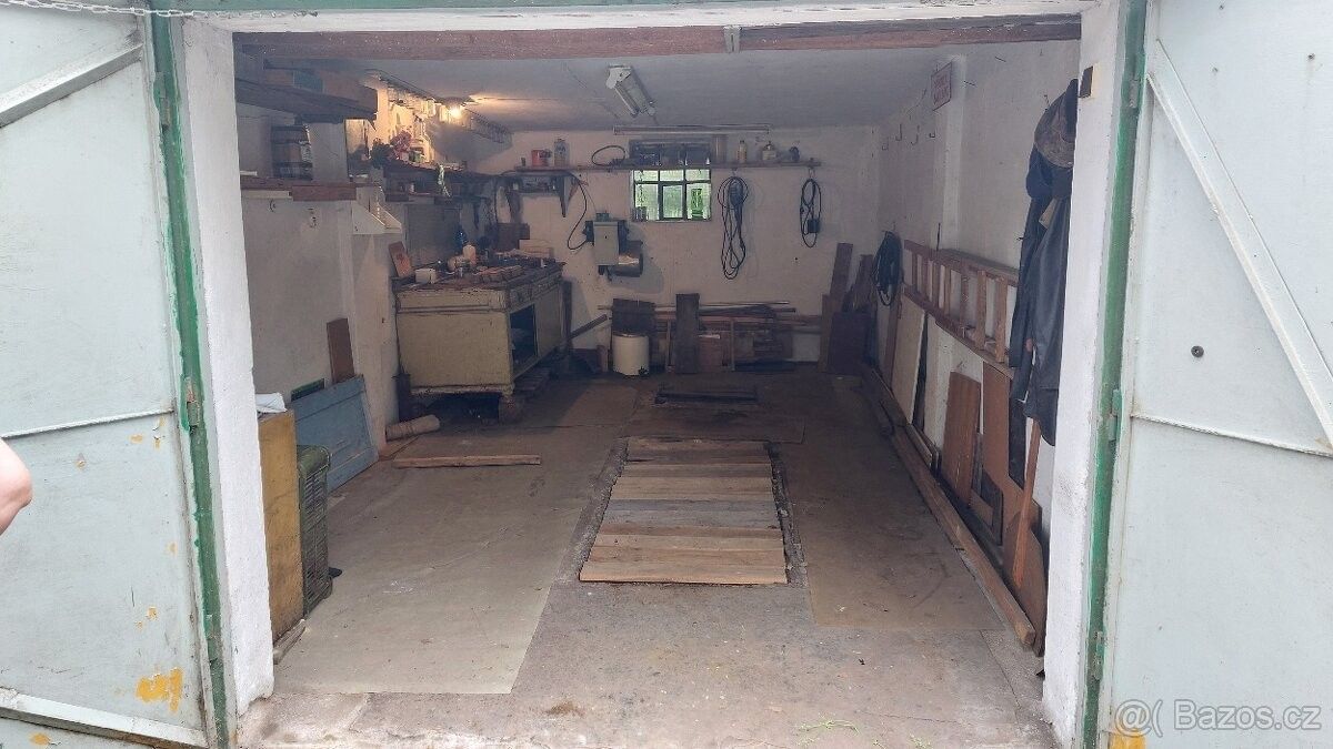 Garáže, Uničov, 783 91