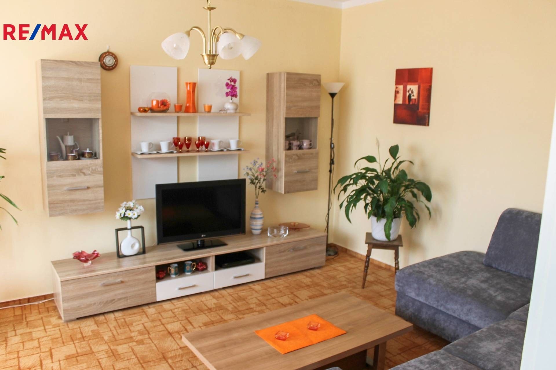 Pronájem byt 2+kk - Pražská tř., České Budějovice, 37 m²