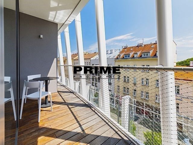 2+kk, Holečkova 3360, Praha Smíchov, 62 m² - 1