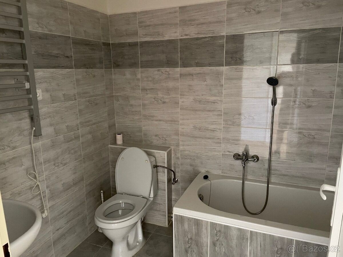 Pronájem byt - Vrchlabí, 543 01