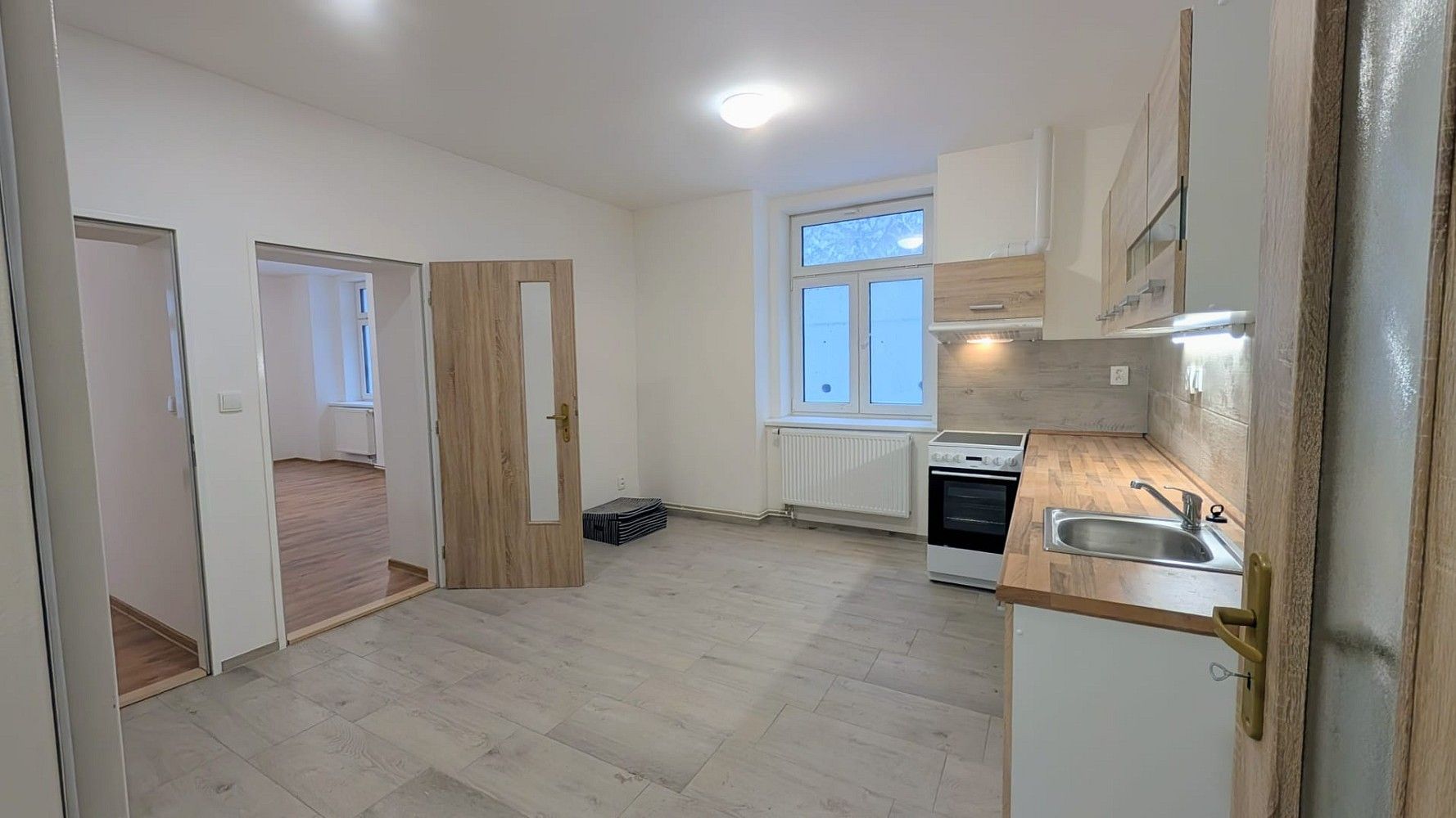 2+kk, Peruc, okres Louny, Ústecký kraj, 54 m² - 2