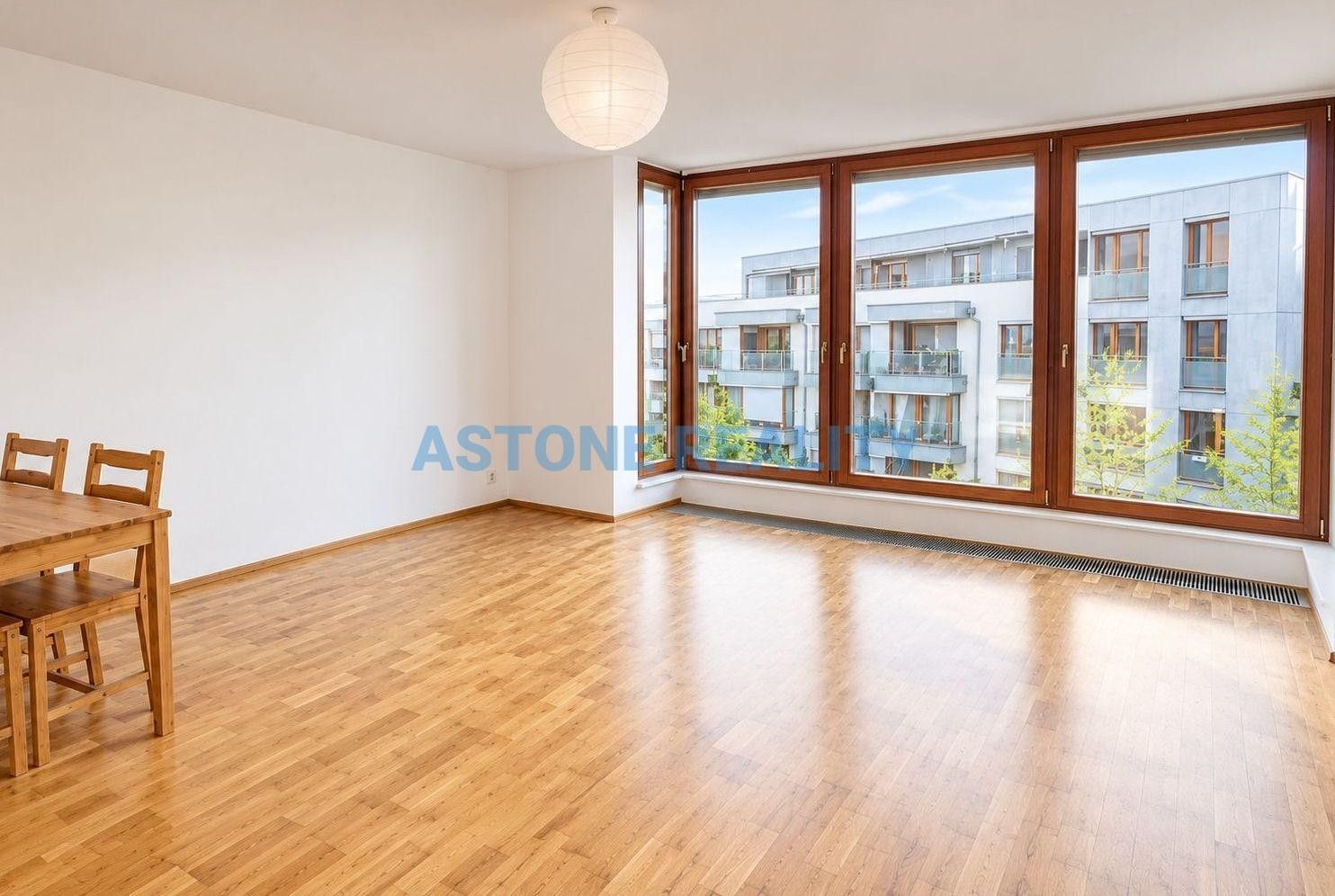 Byt 2+kk · 55 m² · Štorkánova, Praha Smíchov - 3