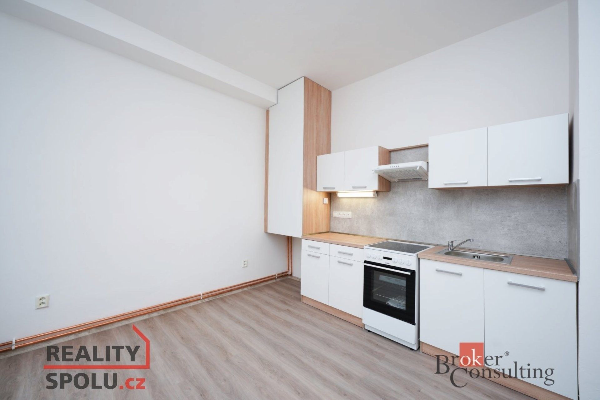 Pronájem byt 2+kk - Mlékojedy, 51 m²