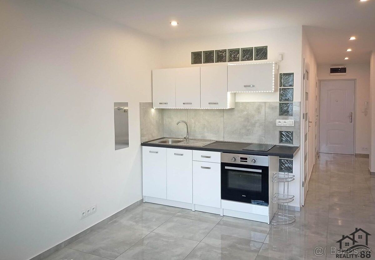 Pronájem byt - Karviná, 734 01