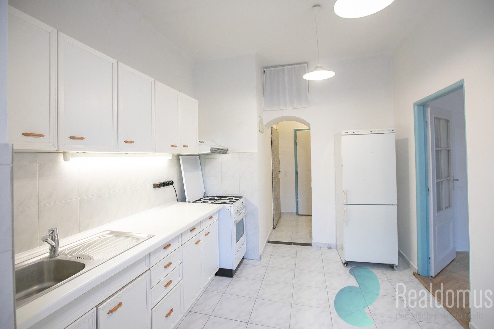 1+1, Stroupežnického 590, Praha, 43 m²