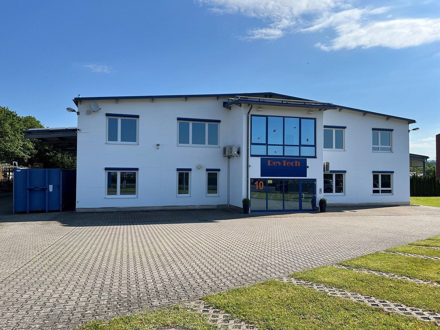Pronájem obchodní prostory - , Hessen, 4 700 m² - 5