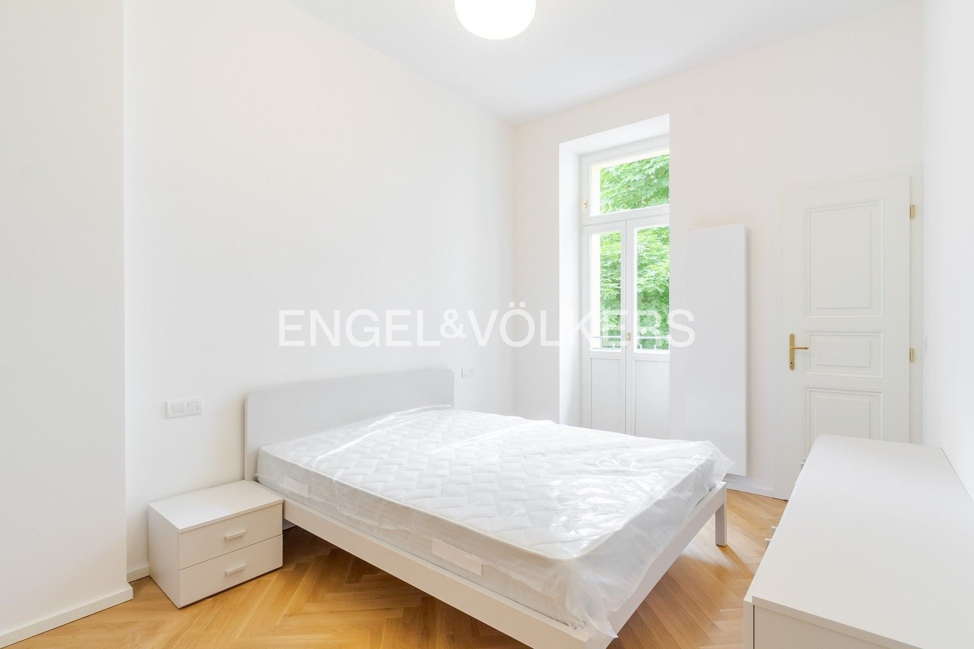 Pronájem byt 4+1 - Polská 1618, Praha Vinohrady, 102 m² - 5