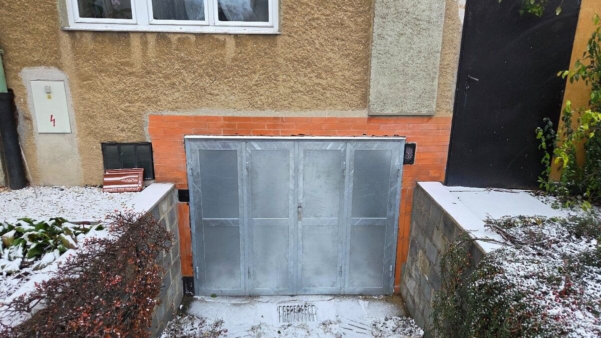 Pronájem garáž - Brno, 613 00