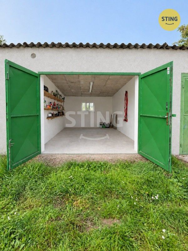 Prodej garáž - Lužec nad Vltavou, 277 06 - 2