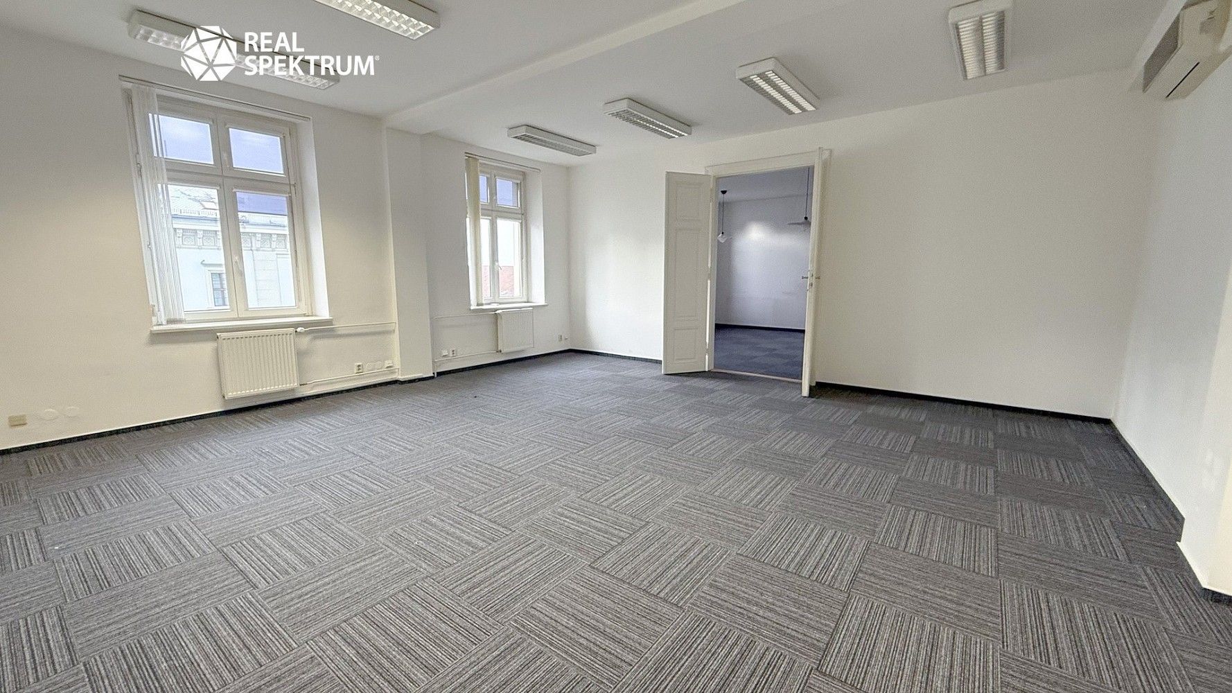 Pronájem kancelář - Brno - Staré Brno, okres Brno-město, Jihomoravský kraj, 552 m² - 2