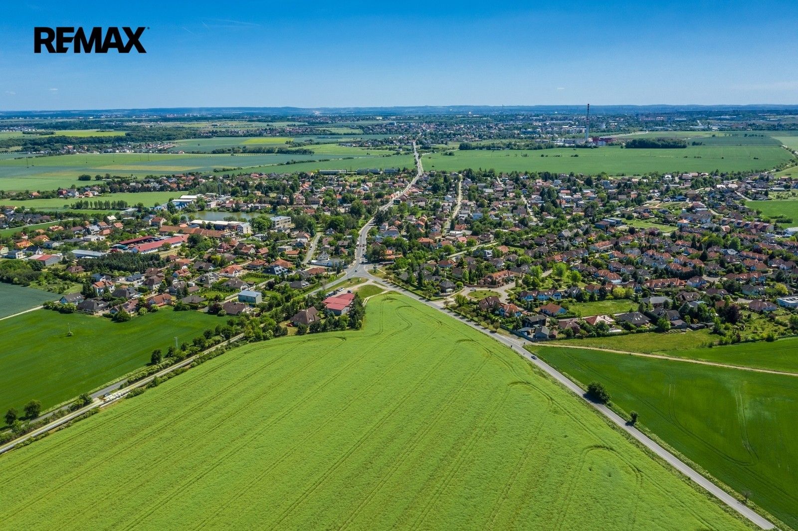 Komerční pozemek · 5 254 m² · Hovorčovice - 3