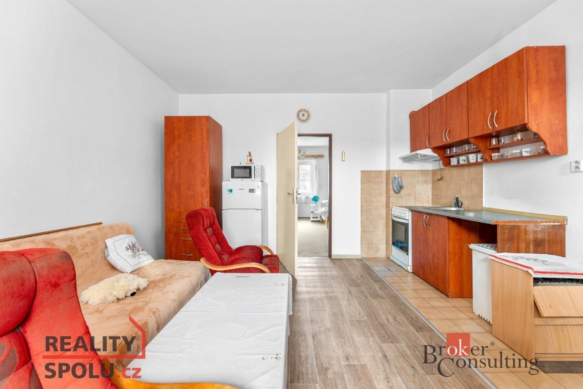 2+kk, Klazarova, Dvůr Králové nad Labem, 40 m²