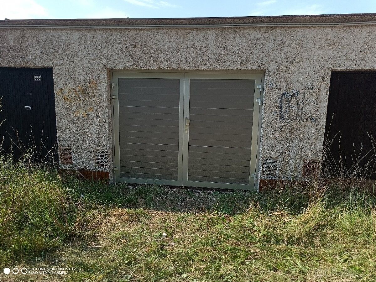 Garáže, Vrchlabí, 543 01