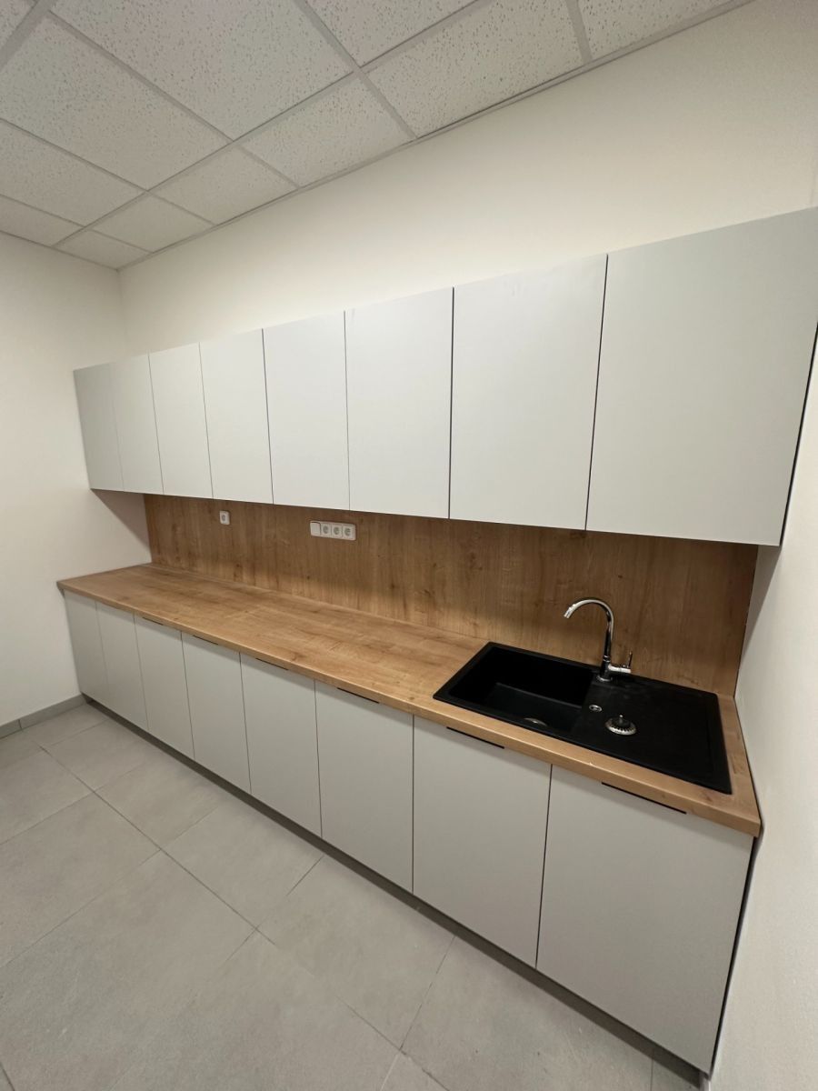 Pronájem kancelář - Kurzova, Praha - Stodůlky, 13 m² - 5