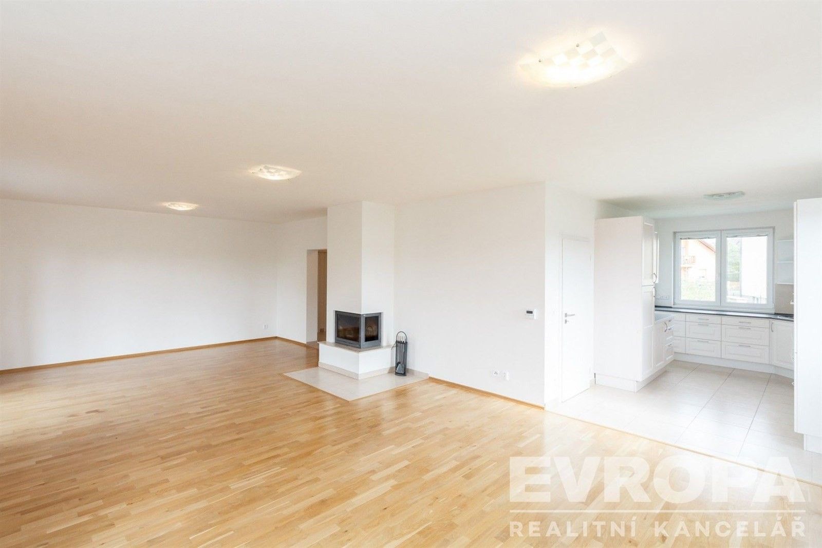 Vila · 350 m² · Pod Valem II. 956, Průhonice - 3