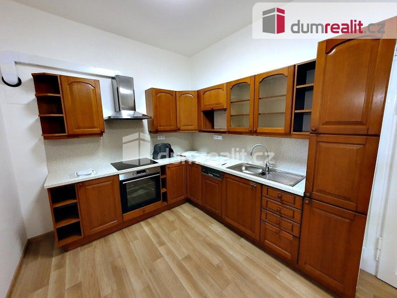 2-istabu dzīvoklis, 67 m²