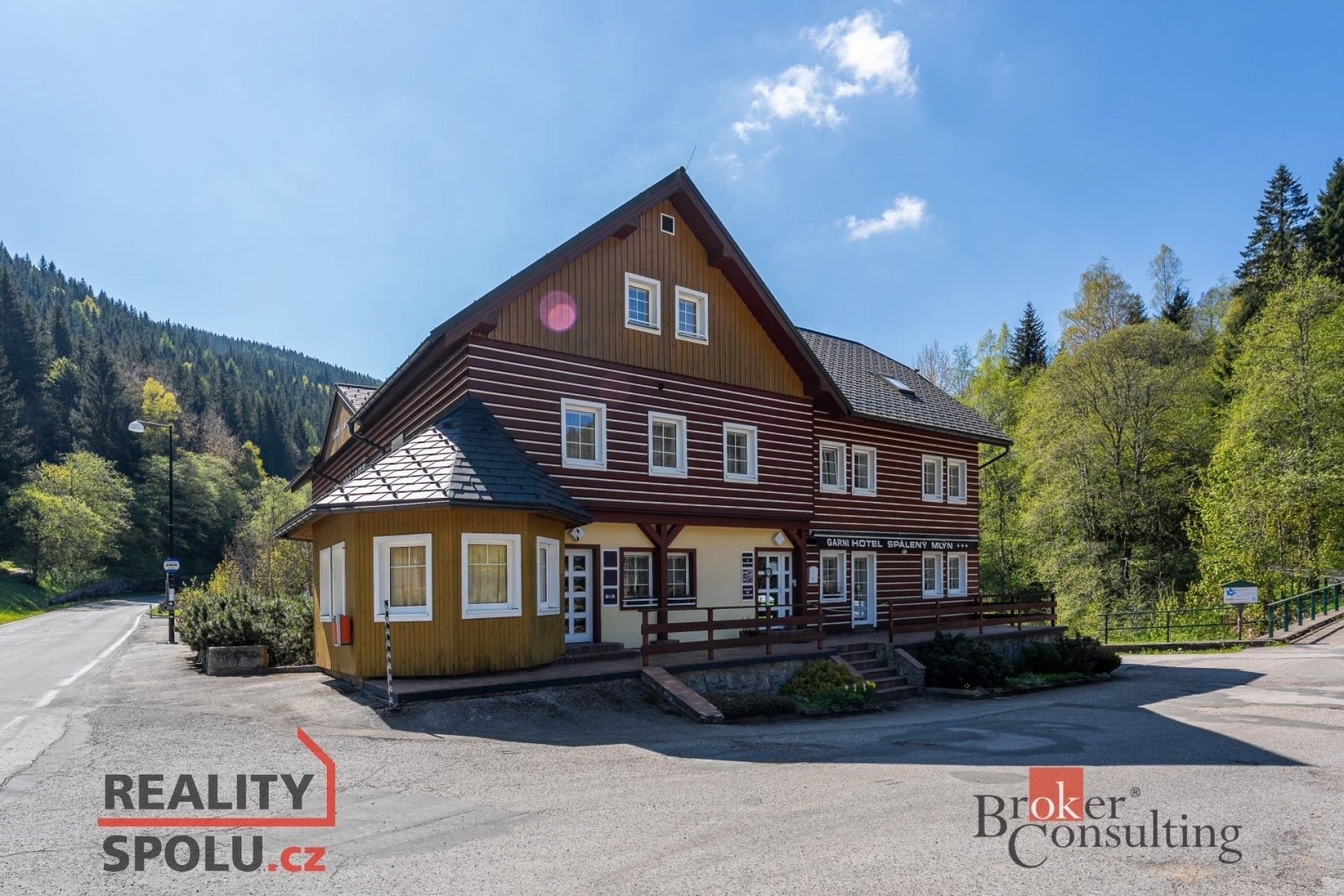 Ubytovací zařízení, Dolní Malá Úpa, Malá Úpa, 526 m²