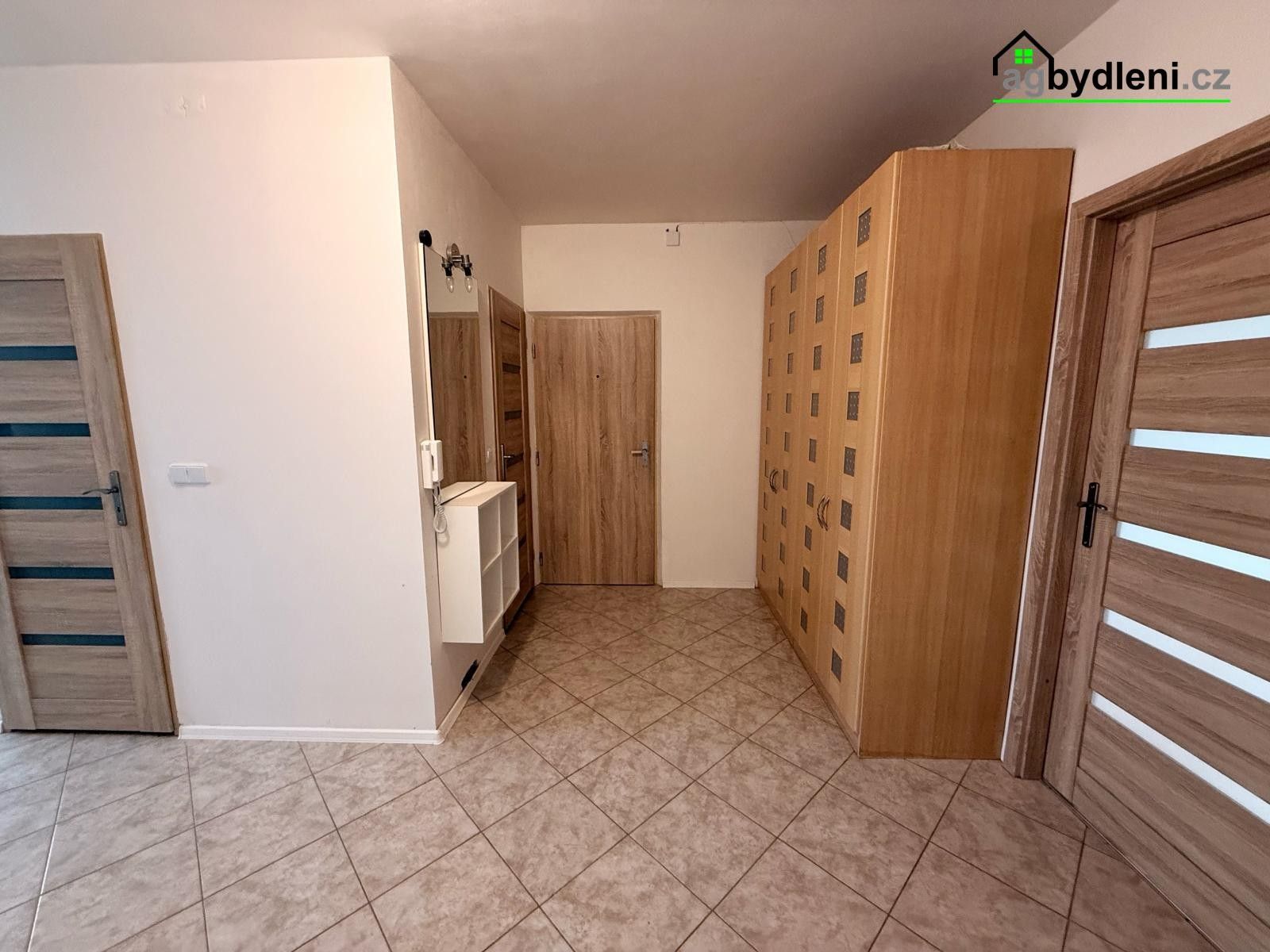Byt 2+1 · 60 m² · Pod Hůrkou, Klatovy - 3