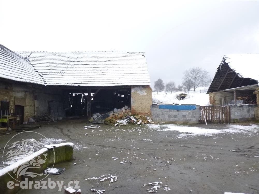 Rodinný dům · 1 267 m² · Rudná - 3
