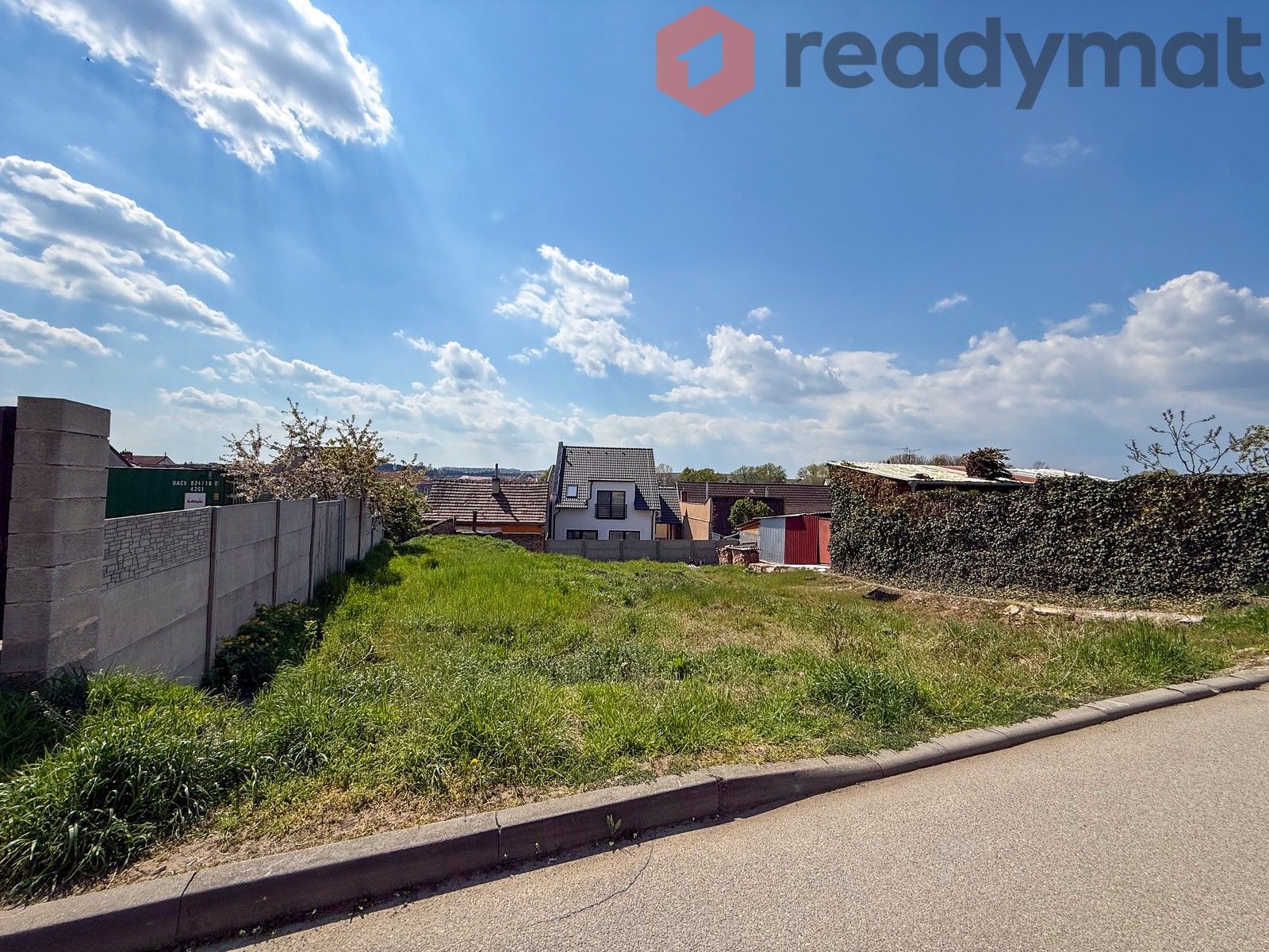 Pozemek pro bydlení, 269 m²