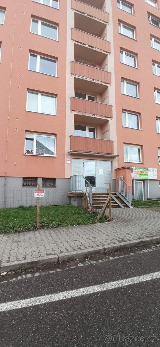 Prodej byt 1+kk - Znojmo, 669 02, 20 m²
