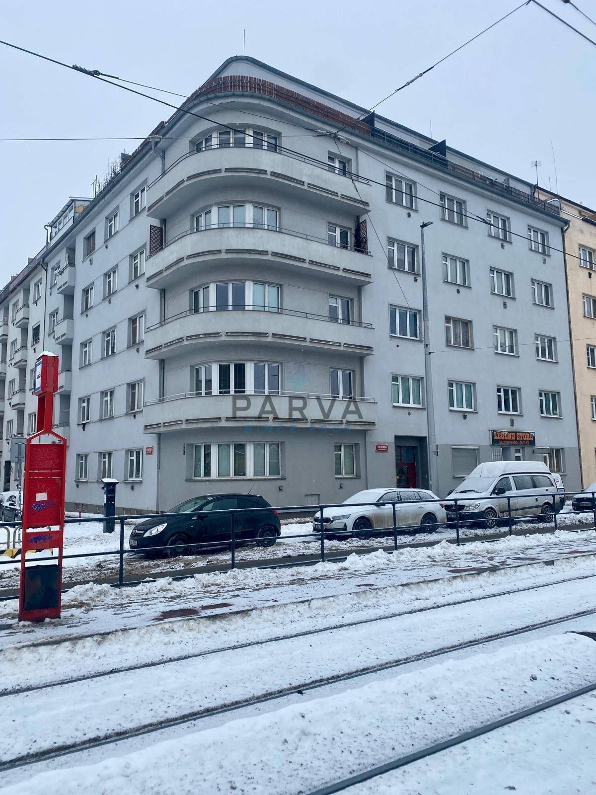 Pronájem byt 1+kk - Kolbenova, Praha, 28 m²