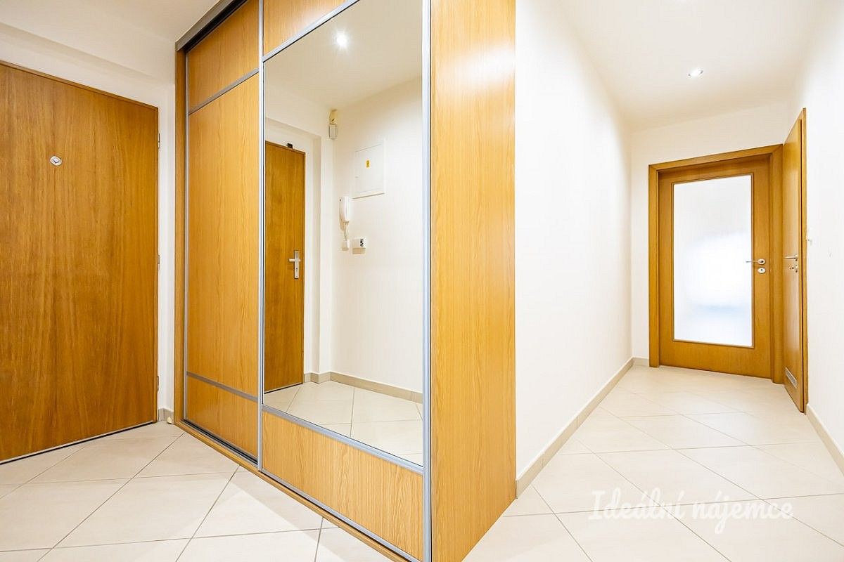 2+kk, Praha - Zličín, okres Praha 17, Hlavní město Praha, 56 m² - 2