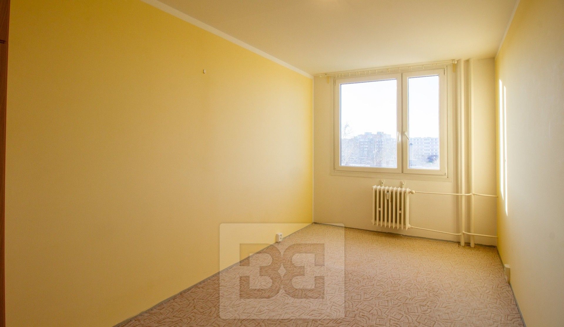 Pronájem byt 2+kk - Kyselova 1191, Praha, 45 m²
