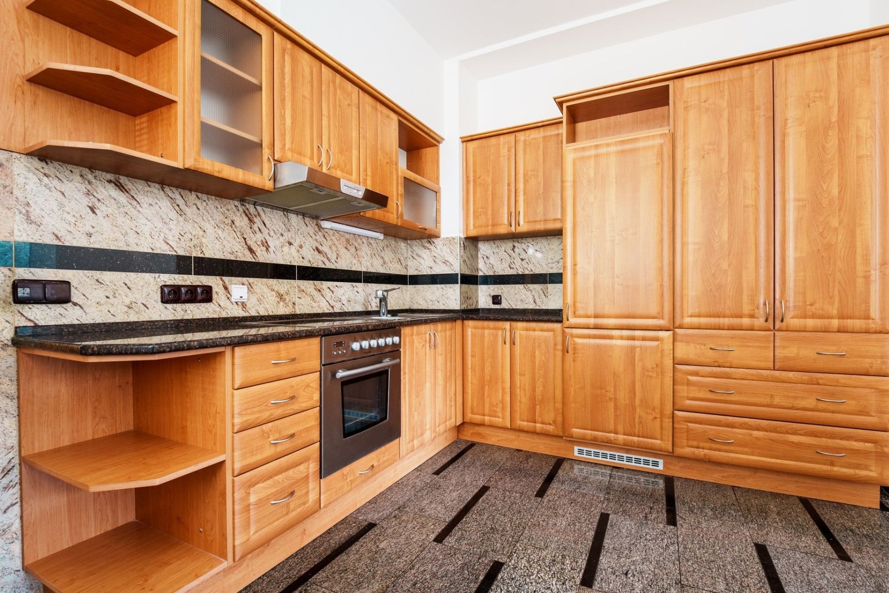 1+kk, Pravá, Praha - Podolí, 35 m² - 2