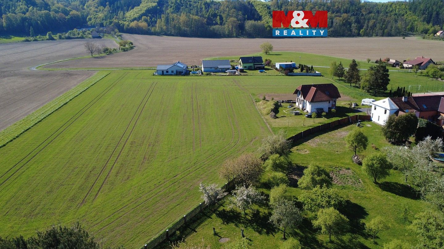 Pozemek pro bydlení, 6 074 m²