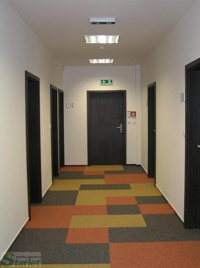 Kancelář · 24 m² · Praha - Stodůlky, okres Praha 13, Hlavní město Praha - 4