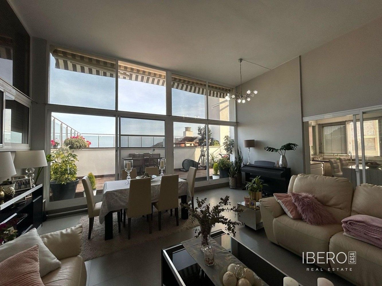 Prodej byt 4+kk - Villajoyosa, Španělsko, 172 m² - 5