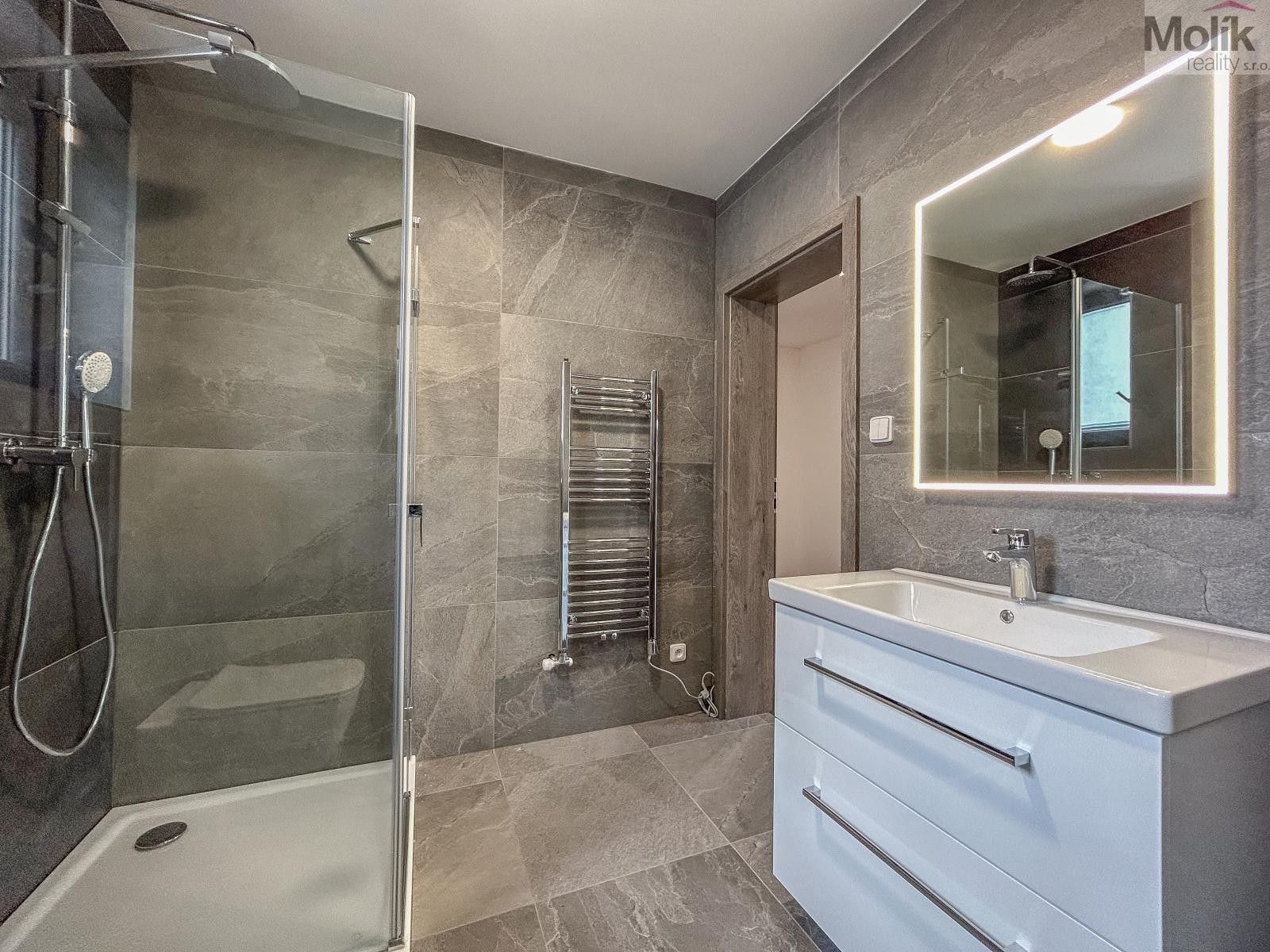Rodinný dům · 160 m² · Zahradní,Dubí - 4