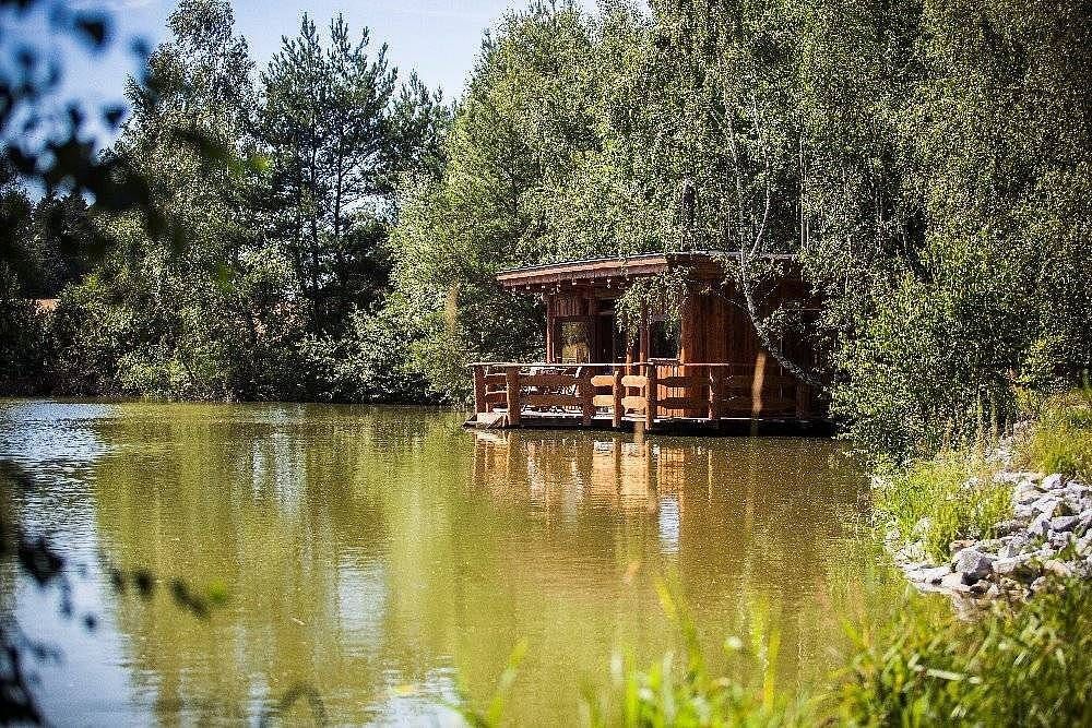 Chaty, Velký Ratmírov, Jihočeský kraj - 2