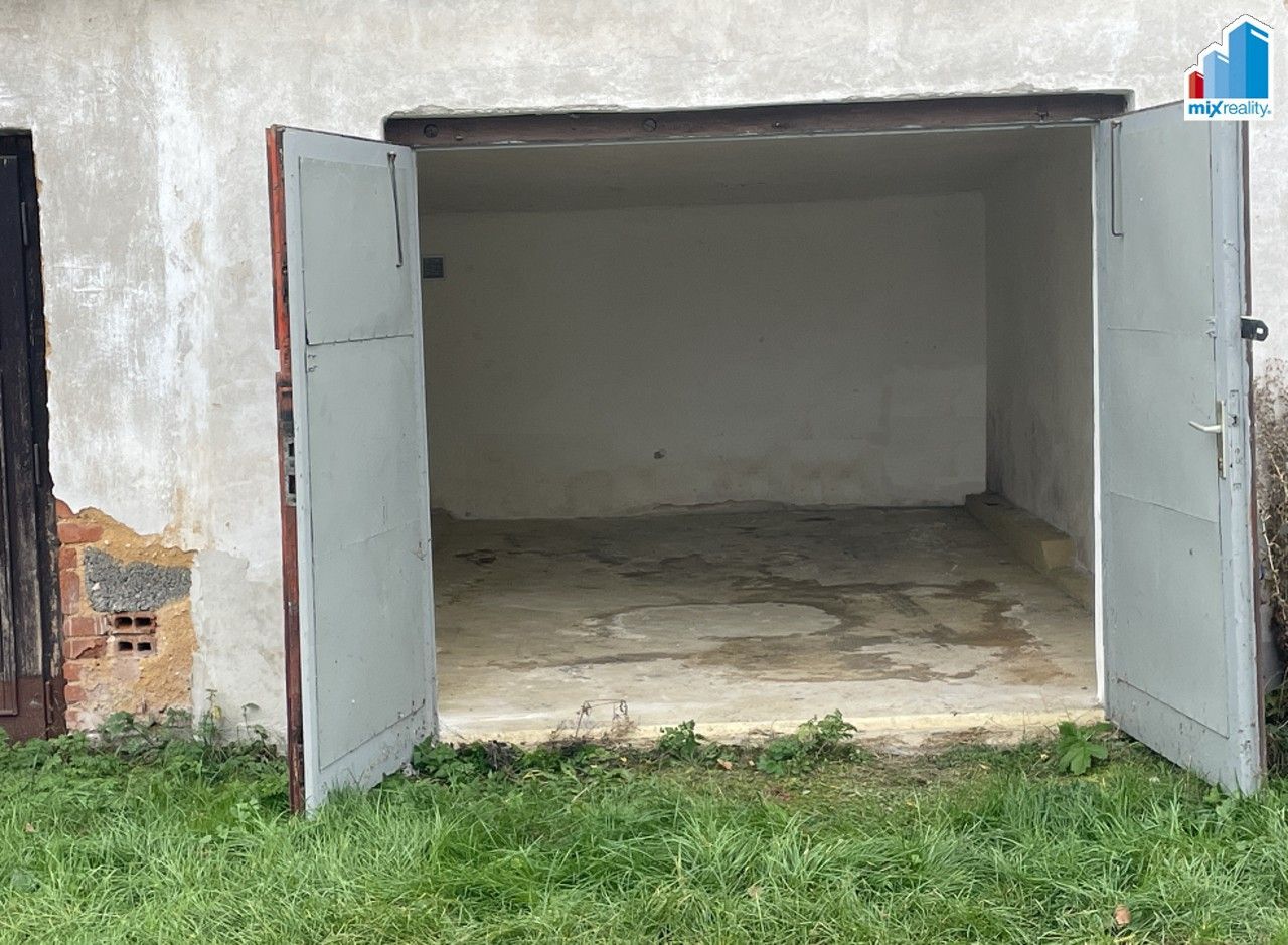 Pronájem garáž - Kreuzmannova, Plzeň, 18 m²