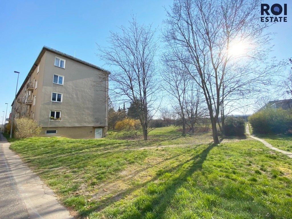 Pronájem byt 1+kk - Michelangelova, Praha, 24 m²