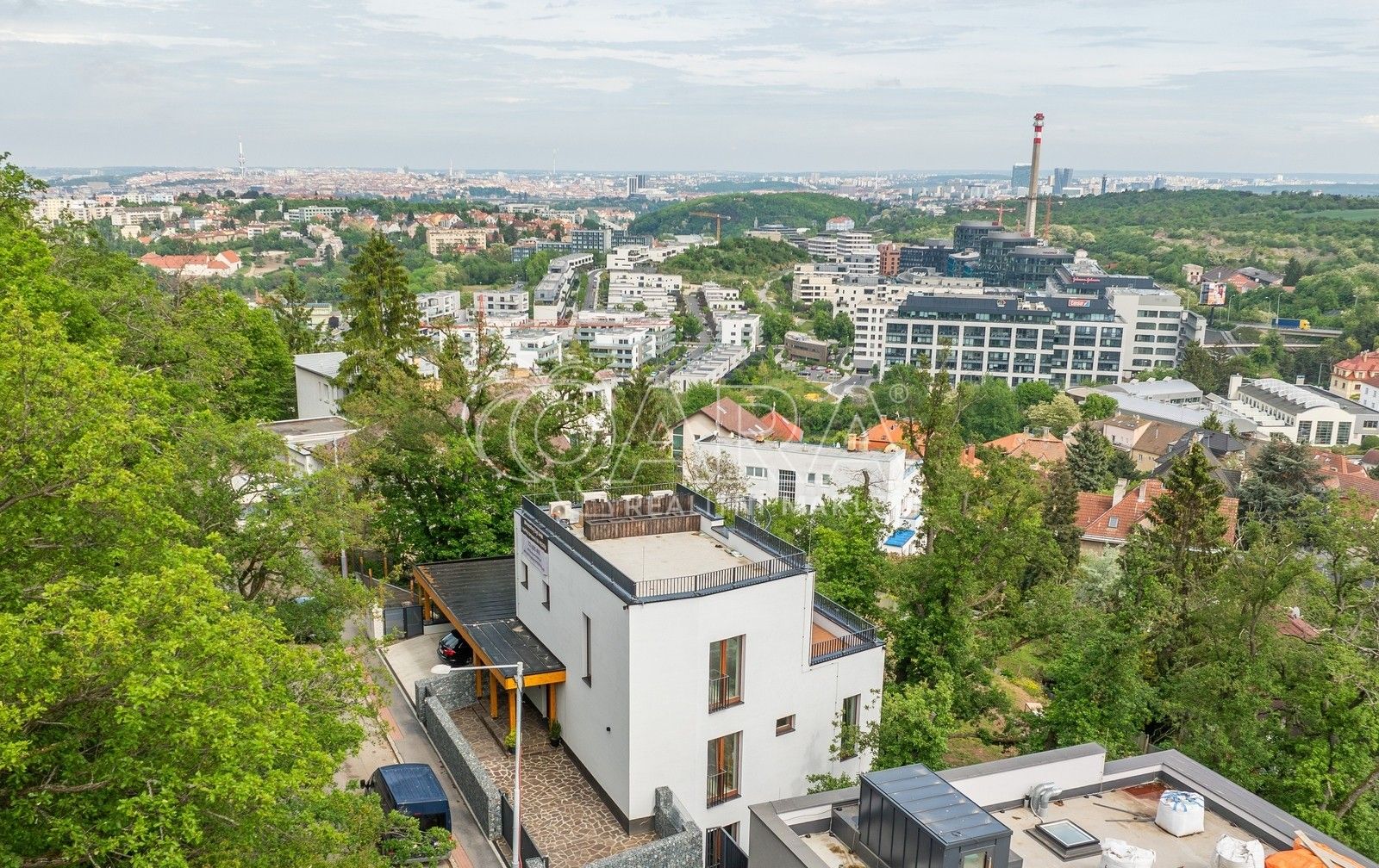 4+kk, Na pomezí, Praha, 236 m²