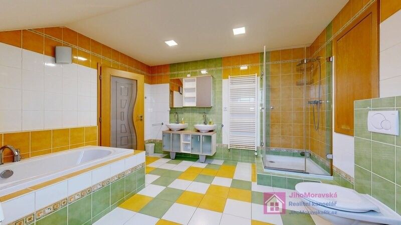 Pronájem byt - Březí u Mikulova, 691 81