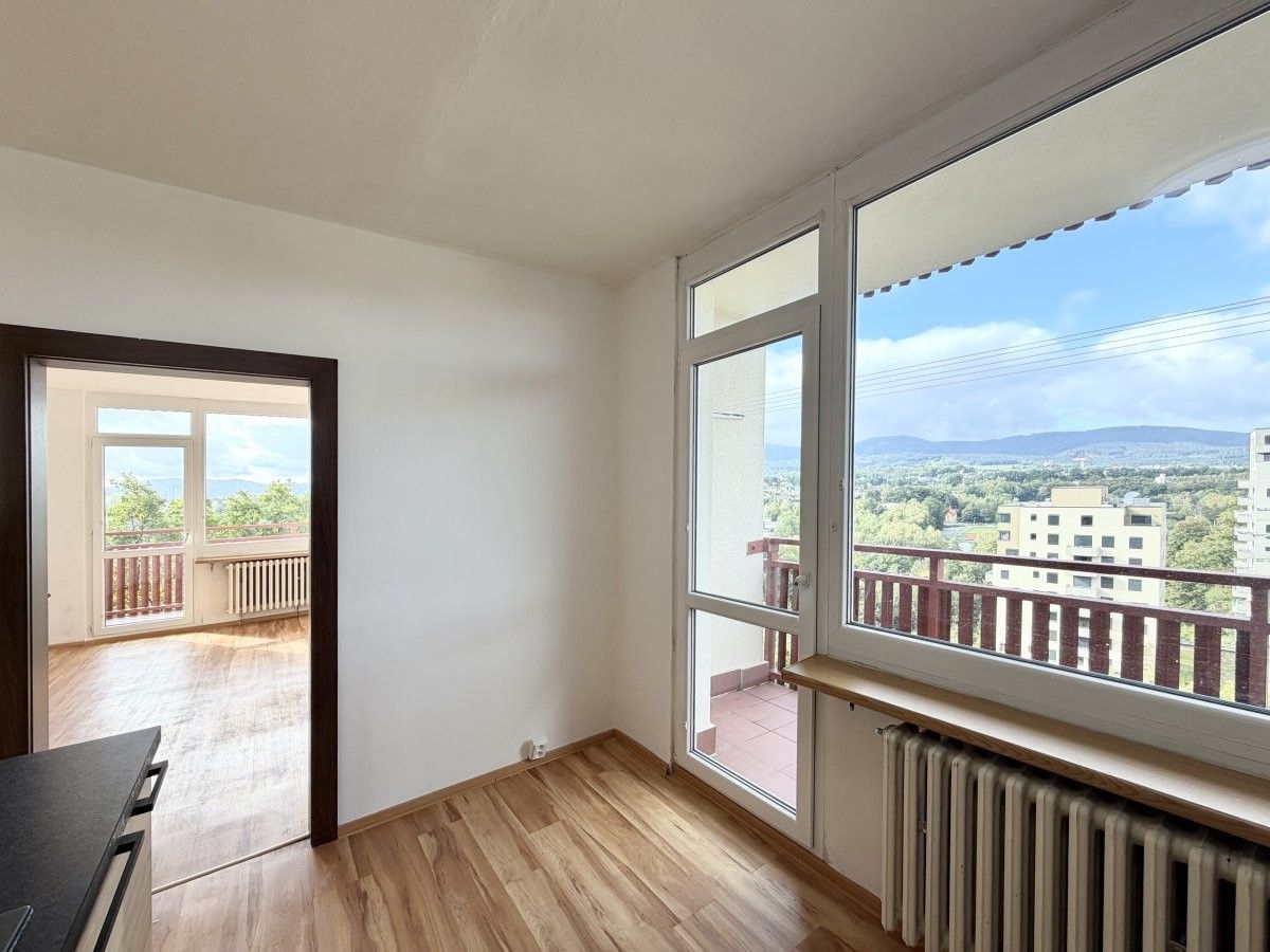 Byt 2+1 · 57 m² · Libušina, Liberec - 3
