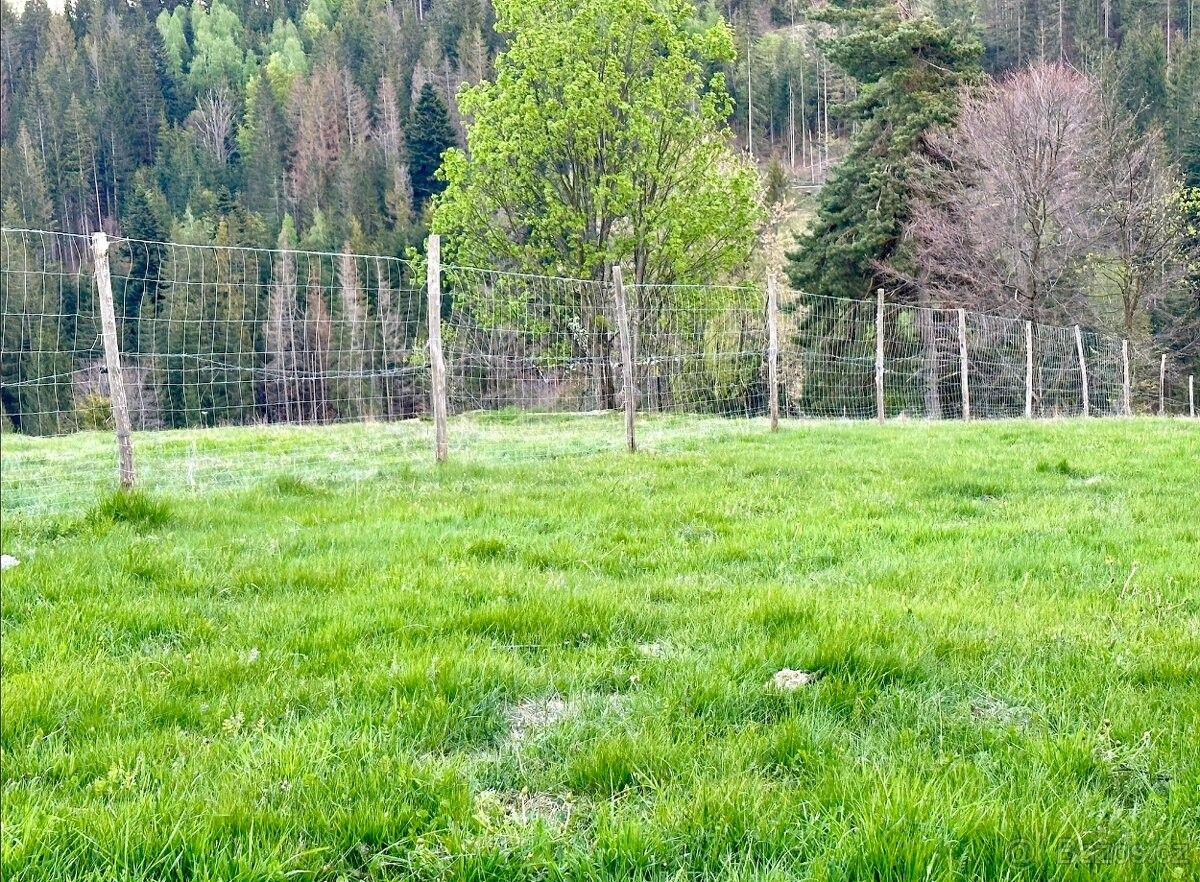 Pozemky pro bydlení, 987 65, Slovensko