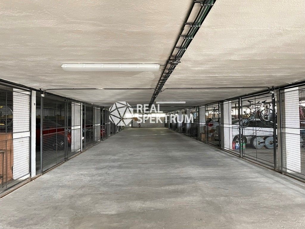 Prodej garáž - Herčíkova, Brno, 13 m²