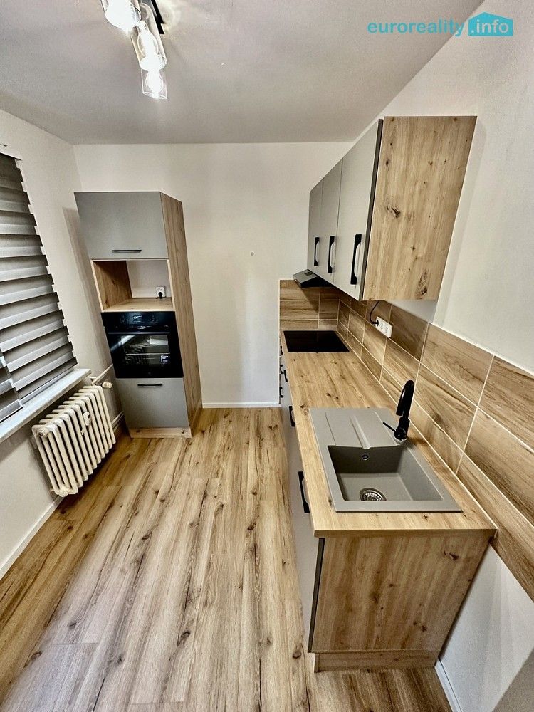 2+1, Karlovy Vary - Drahovice, Karlovarský kraj, 58 m² - 2