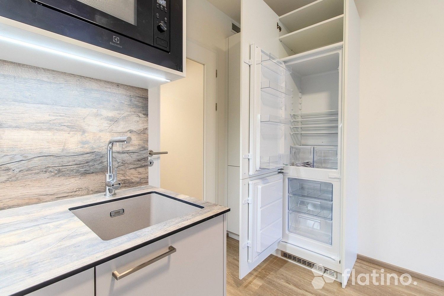 Prodej byt 1+kk - Praha - Hloubětín, okres Praha 9, Hlavní město Praha, 38 m² - 5