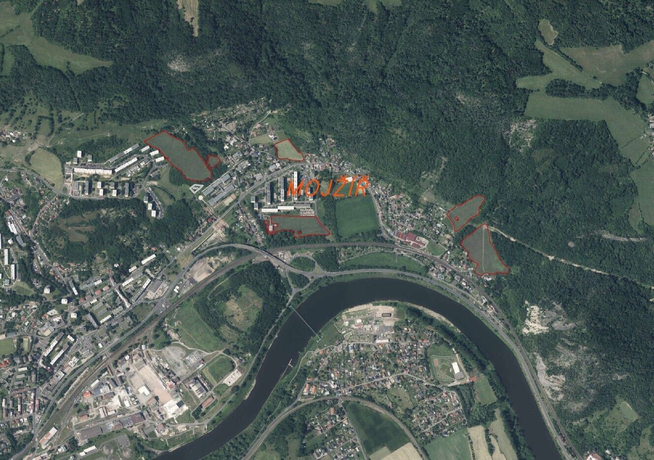 Louka · 1 044 m² · Ústí nad Labem Mojžíř - 4