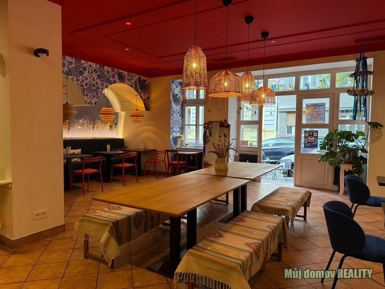 Restaurace, Jana Masaryka, Praha, 171 m²