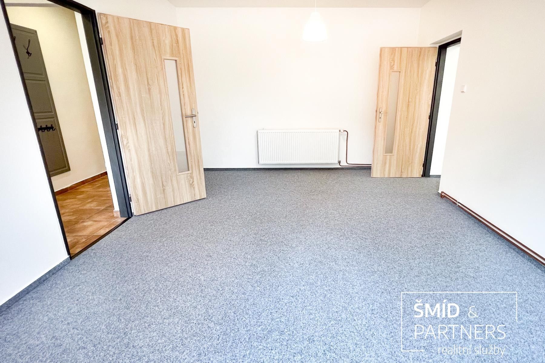 Kanceláře, Na Pobřeží, Kolín, 64 m²