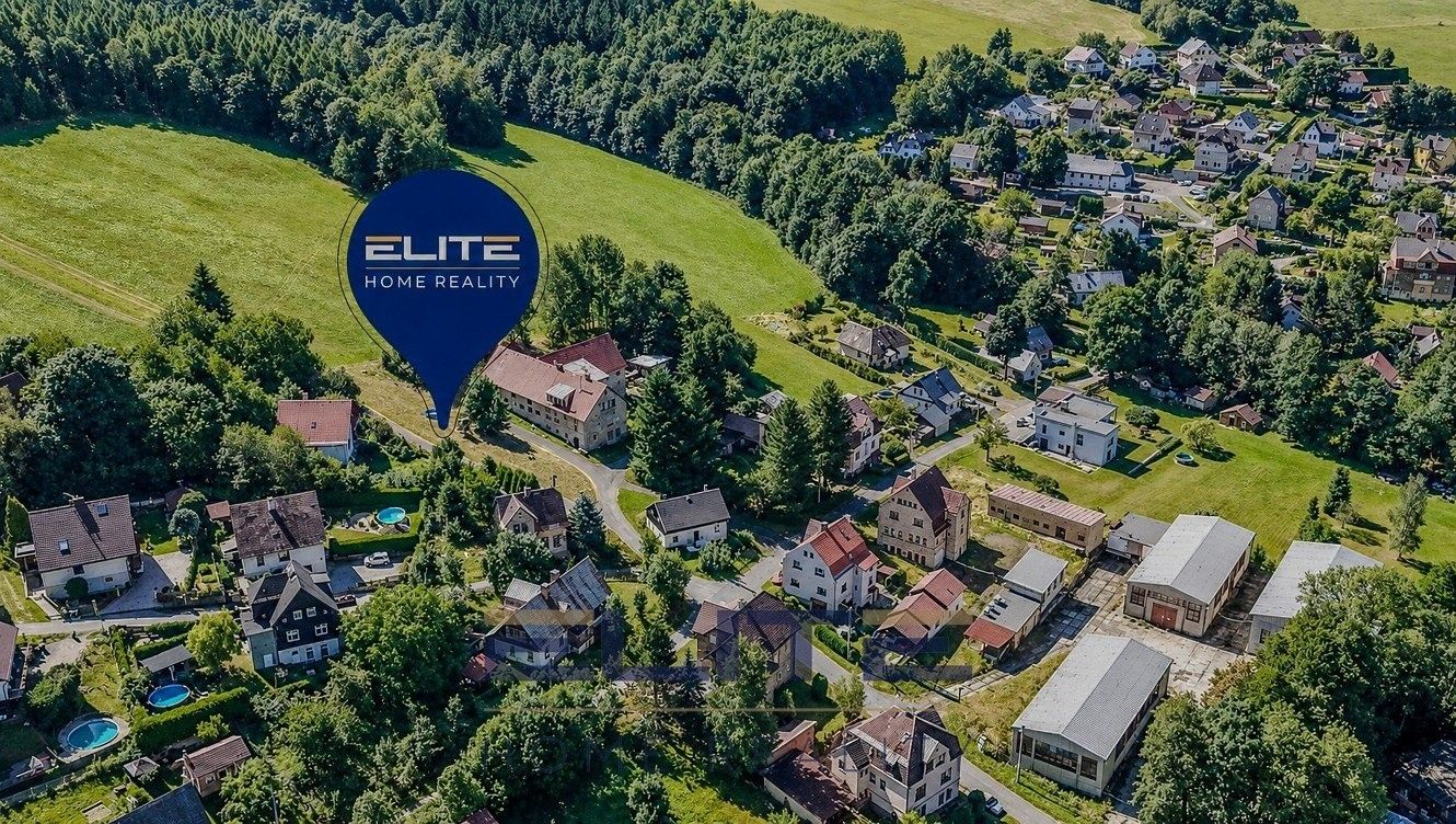 Pozemek pro bydlení, 1 042 m²